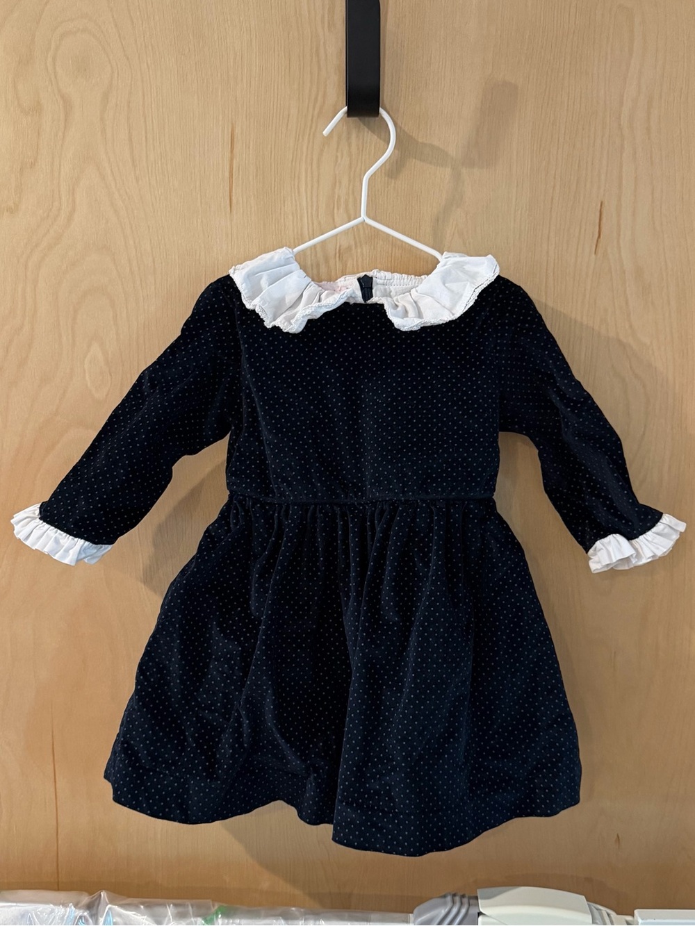 Kid 2T La Coqueta navy polka dot velvet dress